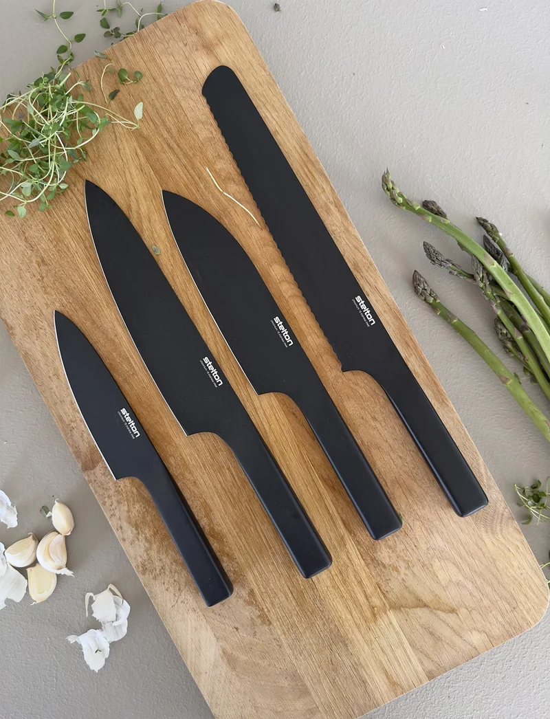 Pure Black Messerset 4 St