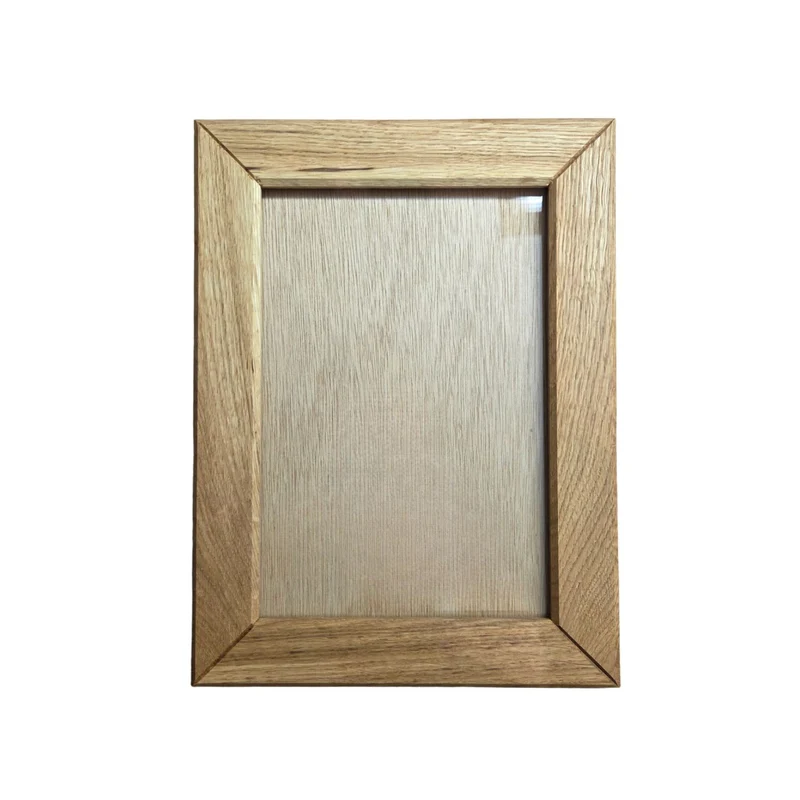 Massivholz Bilderrahmen 'Erbstück' | Zirbe oder Eiche | verschiedene Größen | 2 mm Glasscheibe | Made in Austria