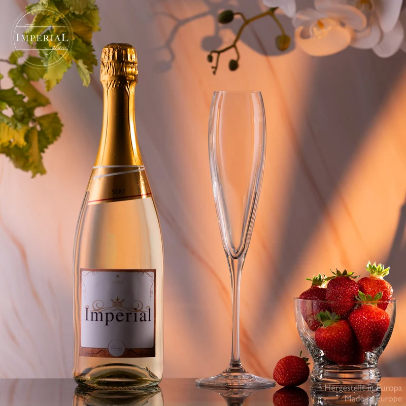IMPERIAL glass Hohe Sektkelche 140ml (max. 192ml) "Paris" Set 2-Teilig Sektgläser aus Crystalline Glas Spülmaschinenfest