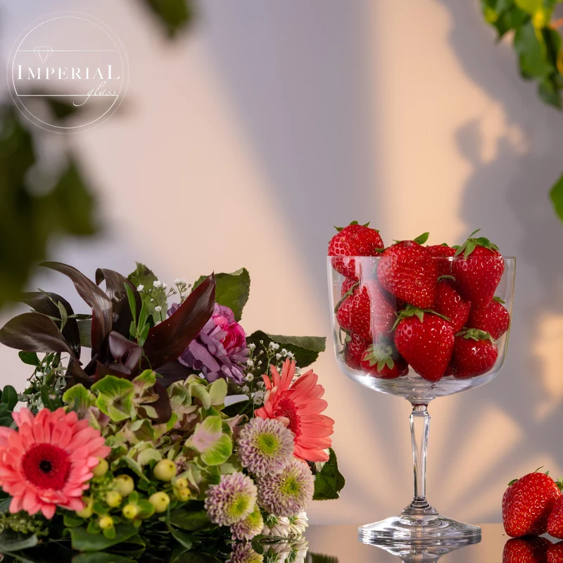 IMPERIAL glass Dessertschalen Set 4x Dessertglas auf Fuß aus Crystalline Glas, spülmaschinengeeignet Serie "Rio"