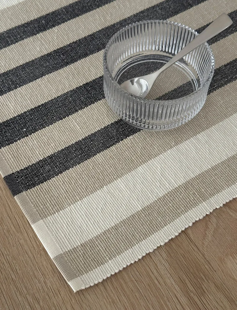 Vibeke Klint Tischset Breite Linie 33x48 cm