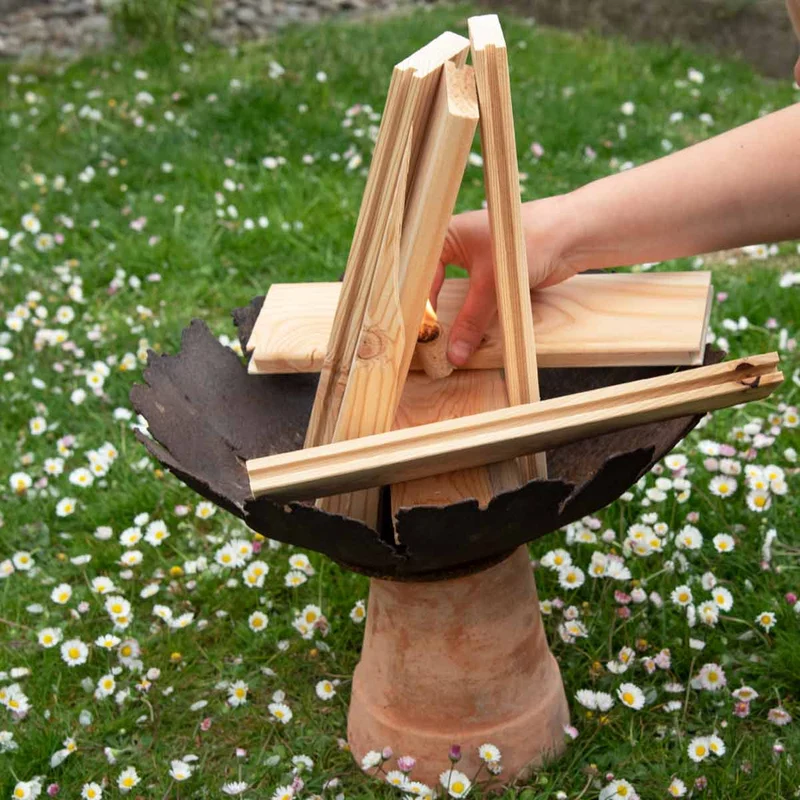Anzünd- bzw. Grillholz in Lärche, 6 kg,| ofenfertig handlich verpackt | Feuerholz | Kaminholz | Top Qualität aus den Alpen