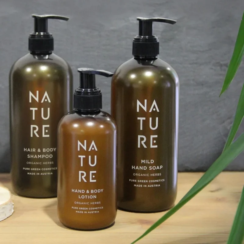 Hand & Body Lotion 'Organic Herbs' | 250 ml | tierversuchsfrei | vegan | Kunststoffgebinde mit Pumpfunktion | Made in Austria