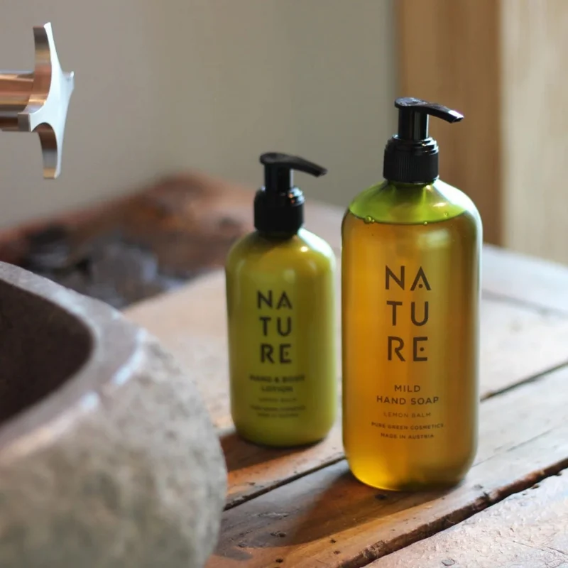 Mild Hand Soap 'Lemon Balm' | tierversuchsfrei | vegan | Kunststoffgebinde mit Pumpfunktion | Made in Austria