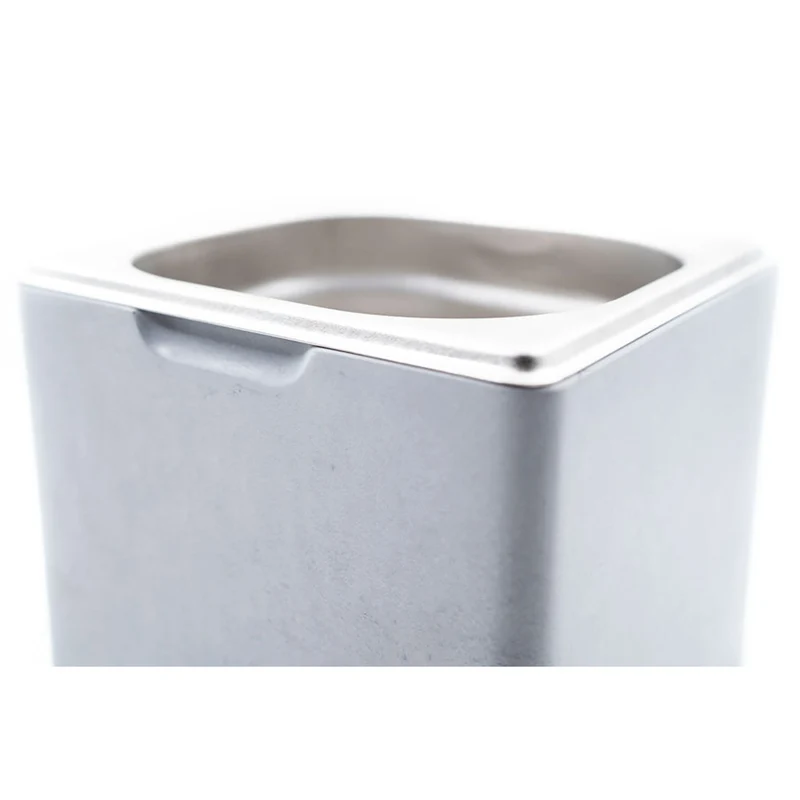 Kleiner Biomülleimer für die Küche mit Deckel