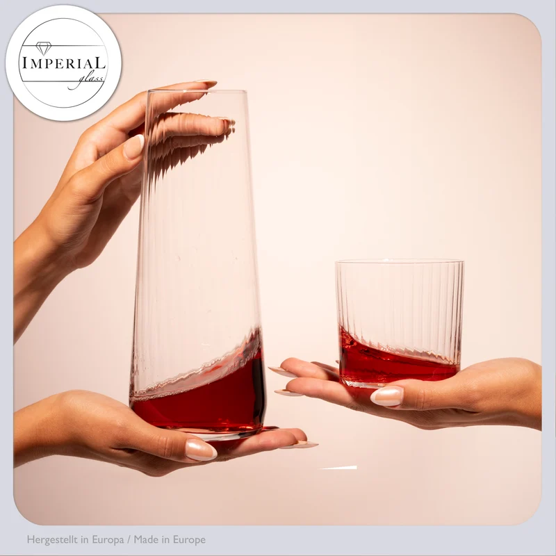 IMPERIAL Karaffe mit 4 Trinkgläsern geriffelt - 1240ml und 350ml aus Crystalline Glas "London" Spülmaschinengeeignet