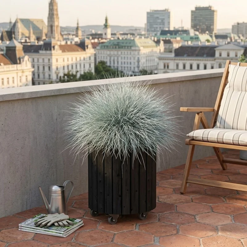 Pflanzkasten 'Circle' | mit Rollen und PE-Pflanztasche | Holz fungizidbehandelt | Beschläge feuerverzinkt | schwarz lackiert | Made in Europe