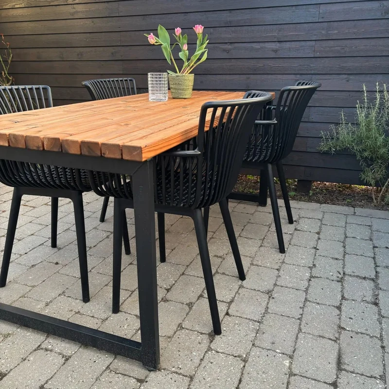 Planken-Gartenmöbel 'Trend Living' | ThermoWood® | Beschläge feuerverzinkt, schwarz lackiert | Made in Europe