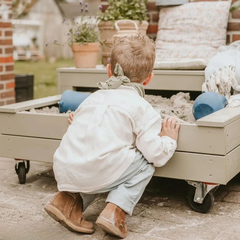 Sandkasten 'Fun' | mit Sitzbank | mit Rädern | Holz unbhandelt | Made in Europe