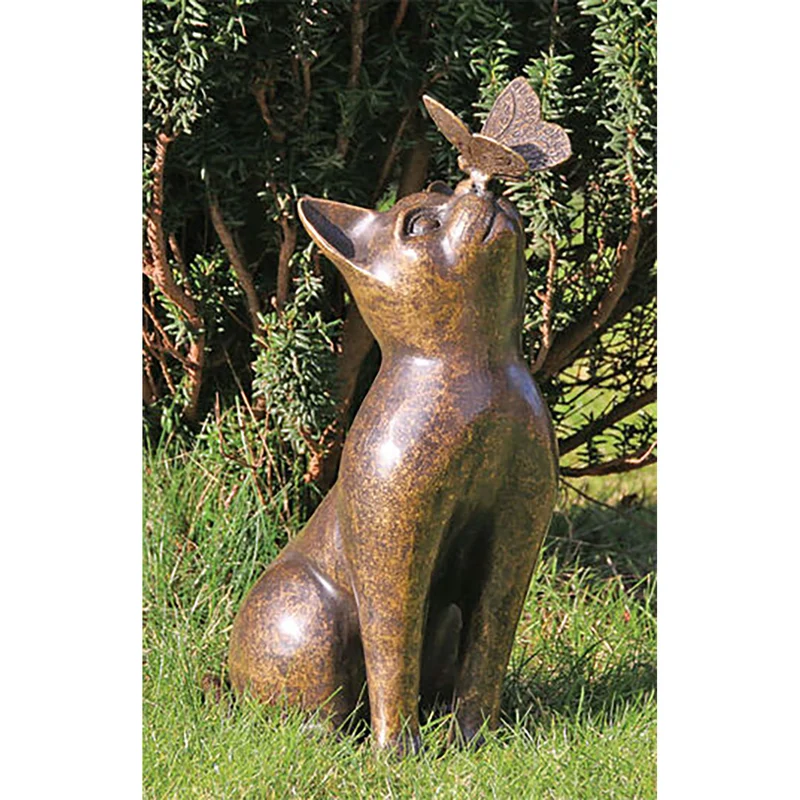 Gartenskulptur "Katze mit Schmetterling"