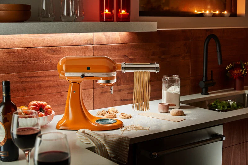 KitchenAid 4,8 L 5KSM175 Artisan Küchenmaschine Allrounderset mit Gemüseschneider+Fleischwolf+Spritzge
