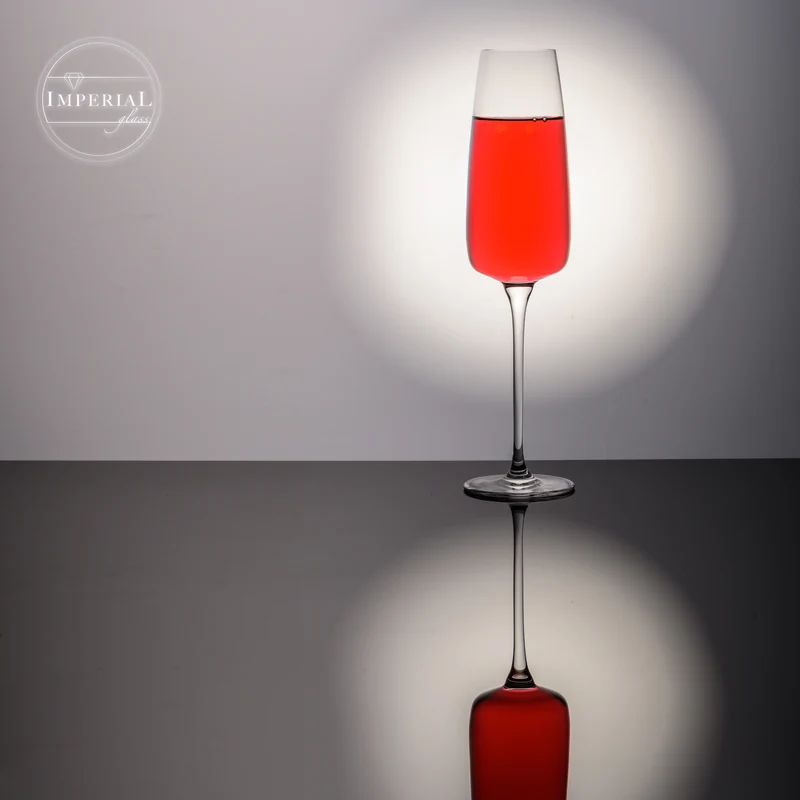 IMPERIAL glass eckige Sektgläser 270ml 6er Set aus Crystalline Glas "Milano" spülmaschinenfest