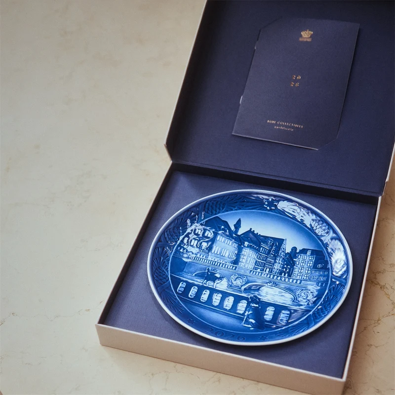 Royal Copenhagen Piatto di Natale 2026 "The Marble Bridge"
