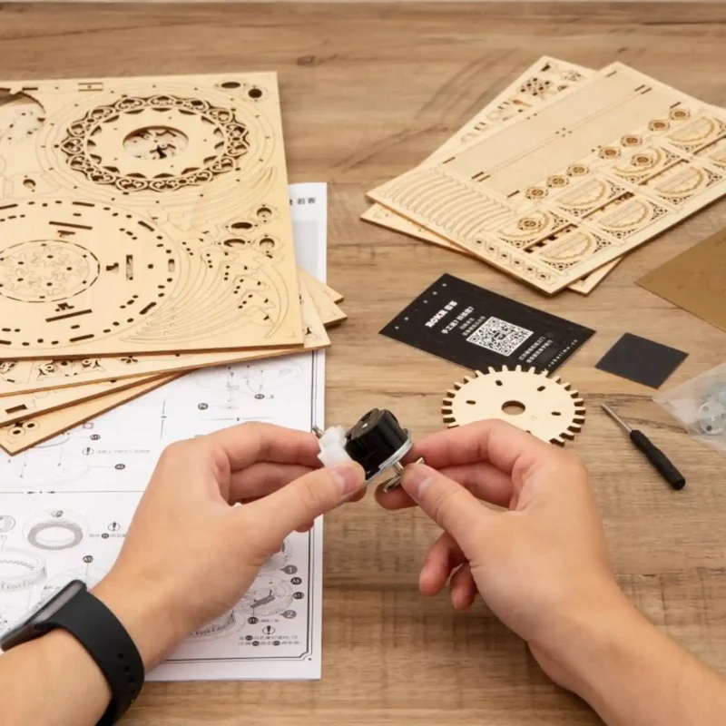 3D-Holzpuzzle, Karussell, beweglich, mit Musikwerk