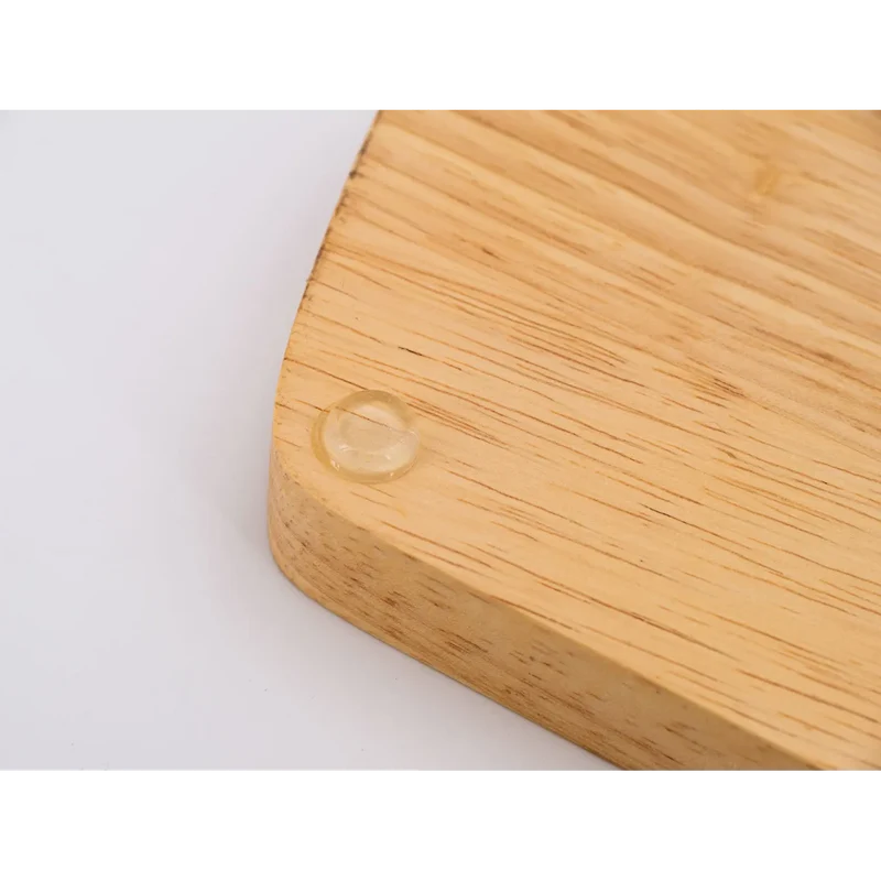 Brotschneidebrett aus Holz
