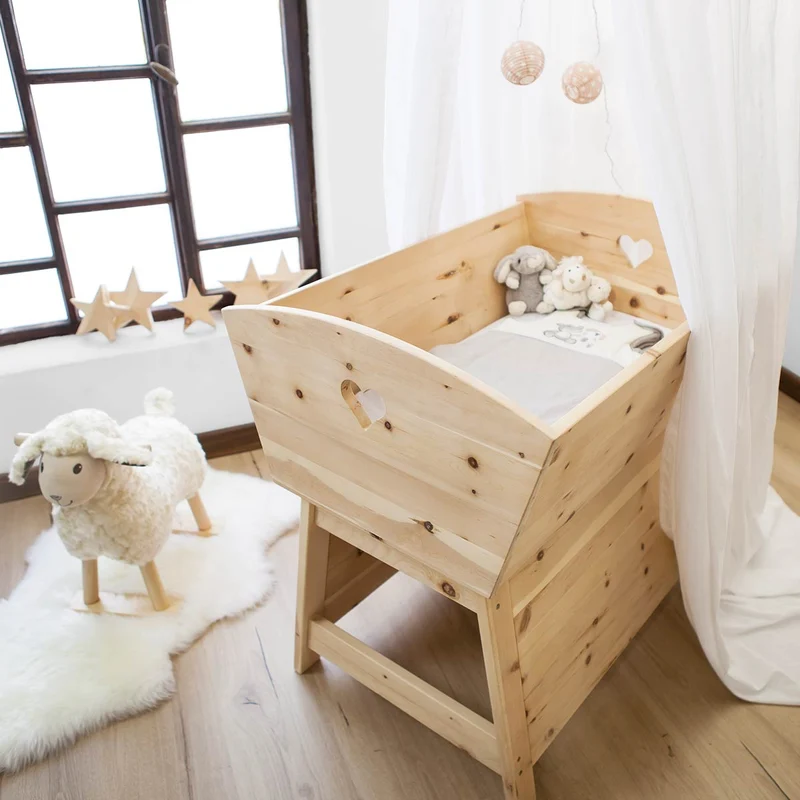 Mitwachsende Babywiege 'Sweet Sleep' | aus Zirbenholz | L 84 x B 60 x H 86 cm | flexibel erweiterbar | Handarbeit aus Deutschland