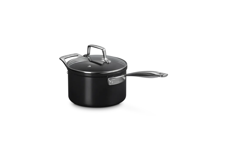 Le Creuset Essential Casseruola Manico Lungo con Coperchio