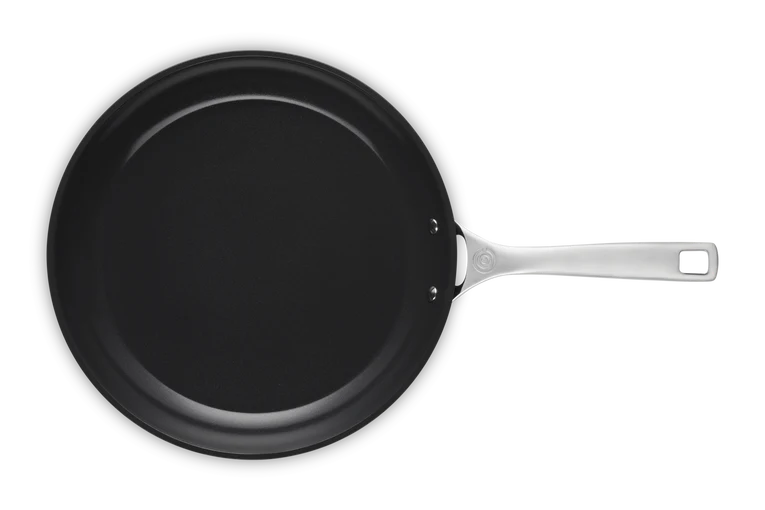 Le Creuset Essential Padella Bassa Antiaderente in Ceramica