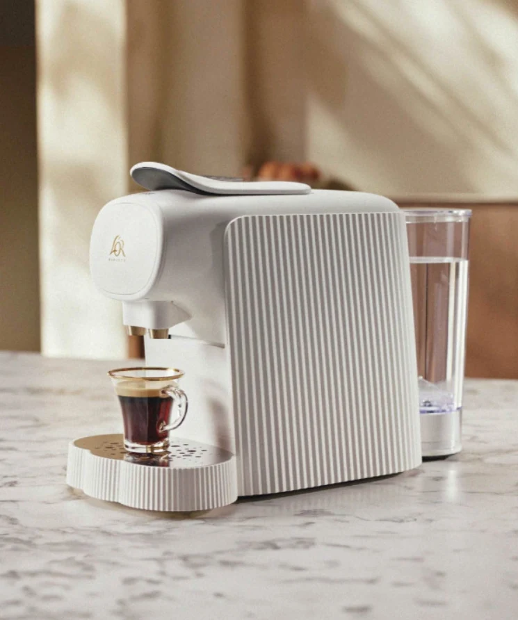Alessi Plissè Macchina del caffè in capsule