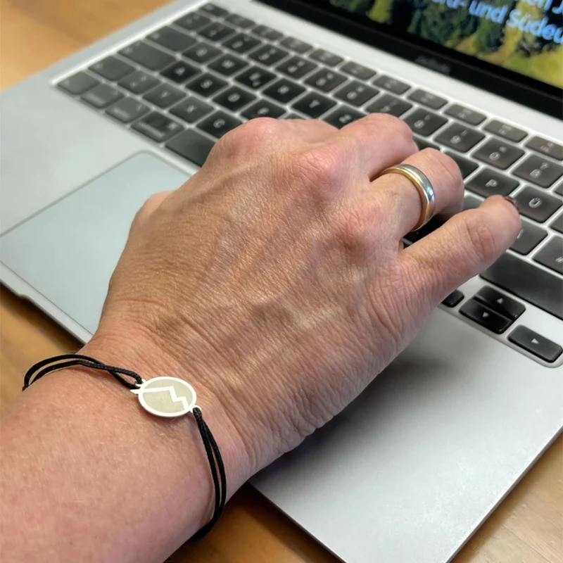 Armband - Das Band zum Wohle der Alpen | 925 Sterling Silber und Paracord mit Zugverschluss | Länge 15 - 27 cm