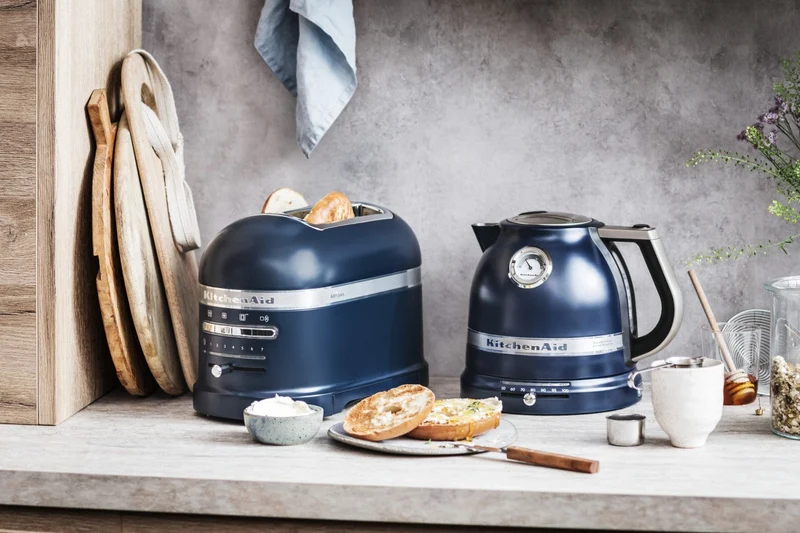 KitchenAid Paket 1, Toaster + Brötchenaufsatz Artisan 5KMT2204