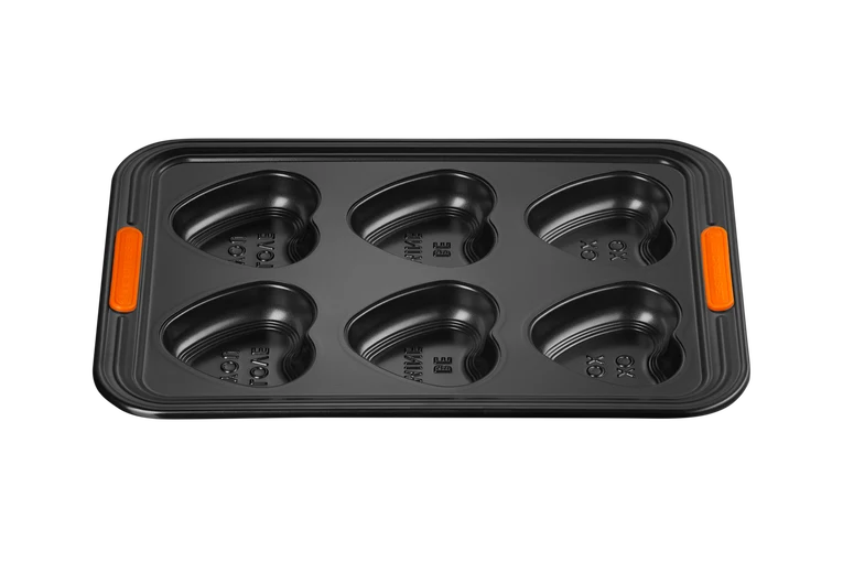 Le Creuset Amour Stampo 6 Muffin a Cuore
