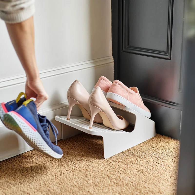 Schuhstapler 3 Paar Schuhe Grau Joseph Joseph
