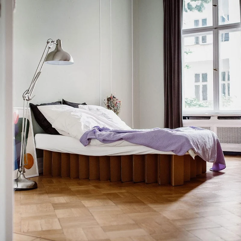 ROOM IN A BOX Faltbett aus Wellpappe – Klappbett ohne Lattenrost, nachhaltig & platzsparendh