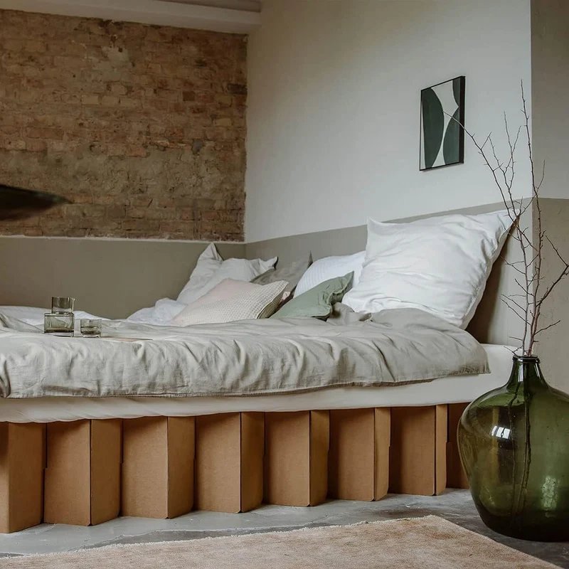 ROOM IN A BOX Faltbett aus Wellpappe – Klappbett ohne Lattenrost, nachhaltig & platzsparendh