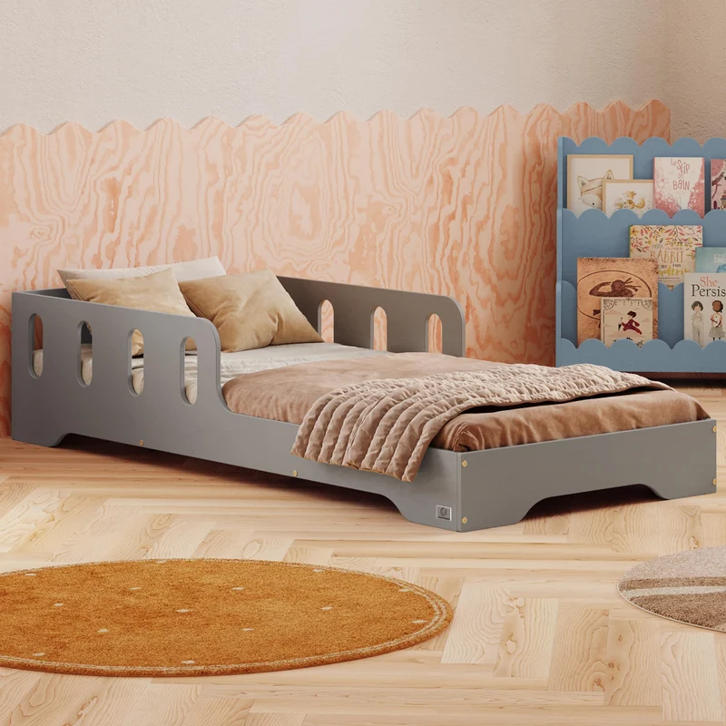 smartwood Montessori Kinderbett aus Holz mit Rausfallschutz & Lattenrost – Bodenbett für Kinder – FSCh