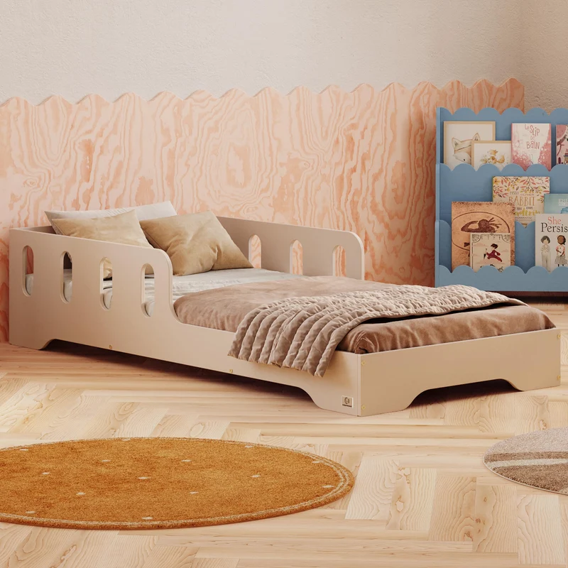 smartwood Montessori Kinderbett aus Holz mit Rausfallschutz & Lattenrost – Bodenbett für Kinder – FSCh