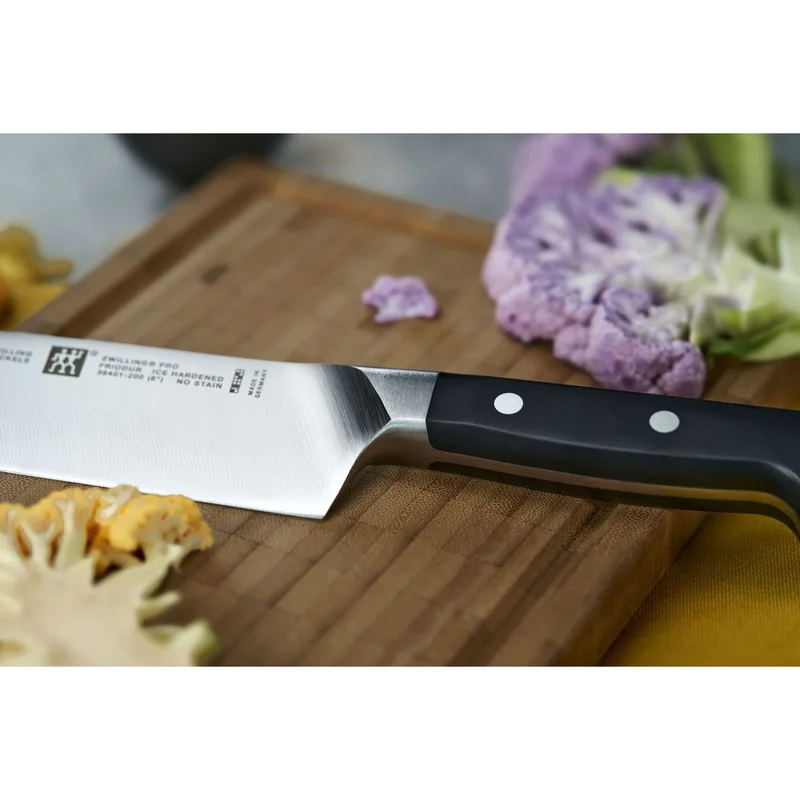 Zwilling PRO Coltello Coltello da cuoco liscio, 20 cm