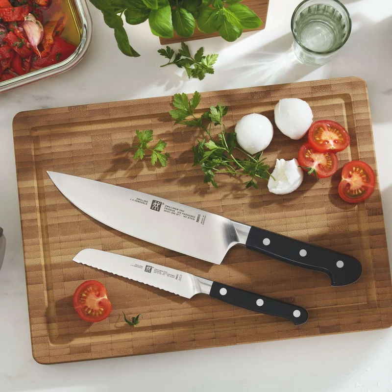 Zwilling PRO Coltello da Cuoco liscio, 16 cm