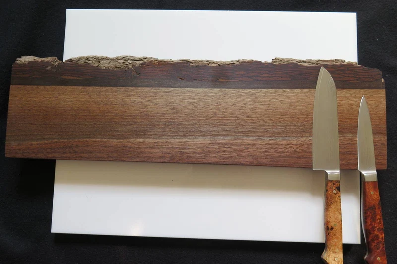 Magnetmesserhalter Live Edge Walnuss mit Rinde verschiedene Längen
